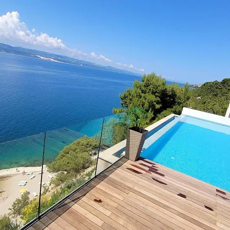 Luxury Ruzmarina With New Heated Infinity Pool And Lounge Area