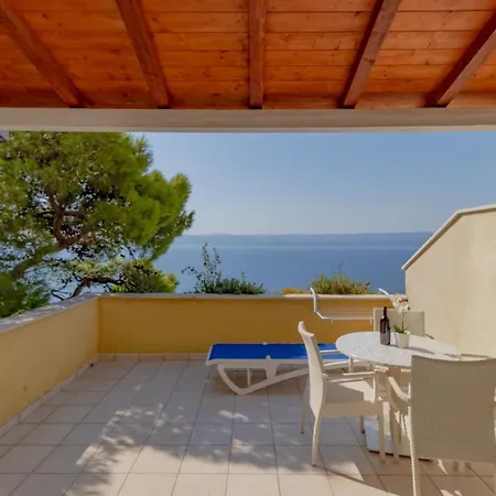 Luxury Ruzmarina With New Heated Infinity Pool And Lounge Area * Marusici (Split-Dalmatia)