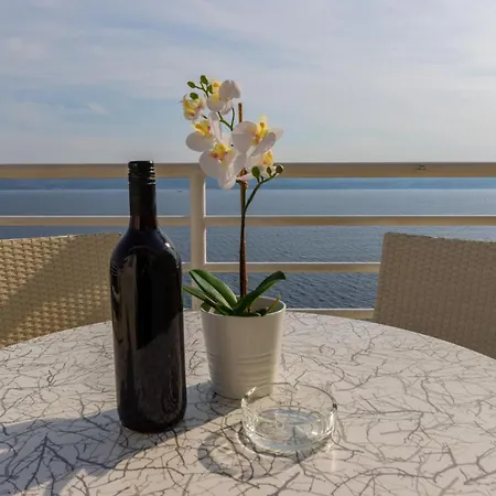 Luxury Ruzmarina With New Heated Infinity Pool And Lounge Area Apartment