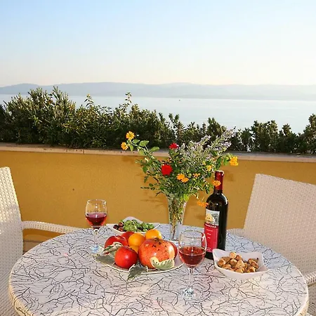 Luxury Ruzmarina With New Heated Infinity Pool And Lounge Area Апартаменты *
