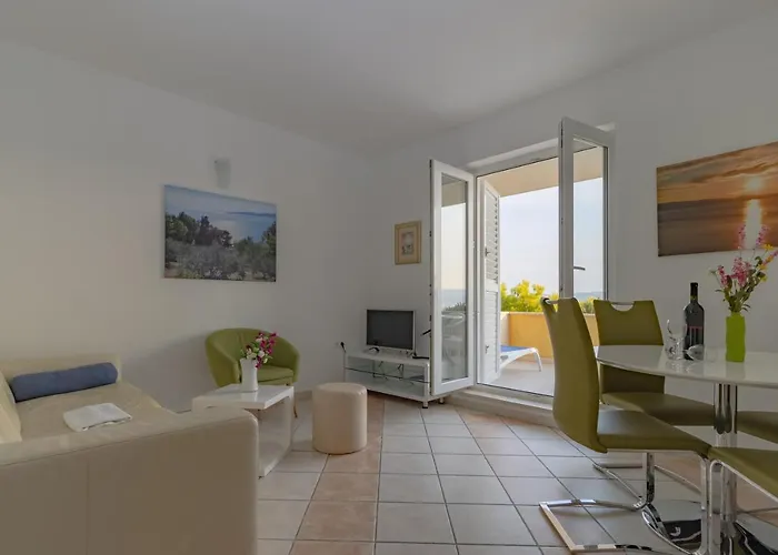 Luxury Ruzmarina With New Heated Infinity Pool And Lounge Area Marusici (Split-Dalmatia)