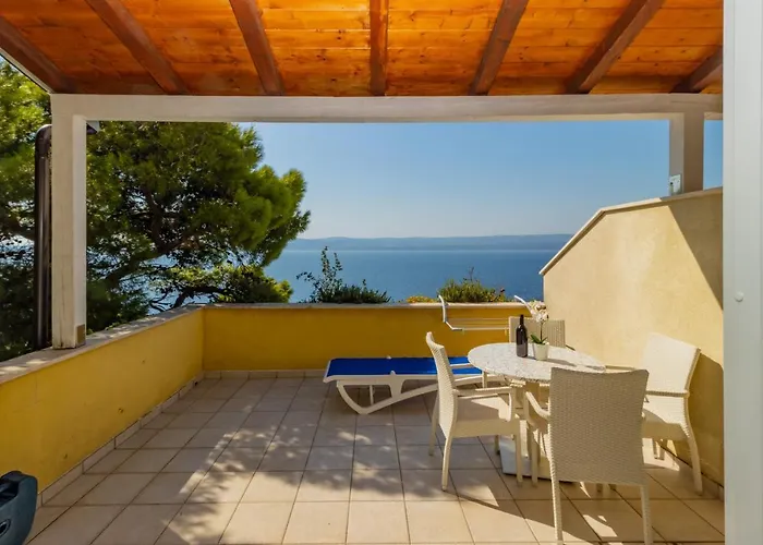 Luxury Ruzmarina With New Heated Infinity Pool And Lounge Area Apartman *
