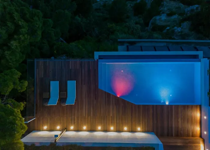 Luxury Ruzmarina With New Heated Infinity Pool And Lounge Area Apartman *