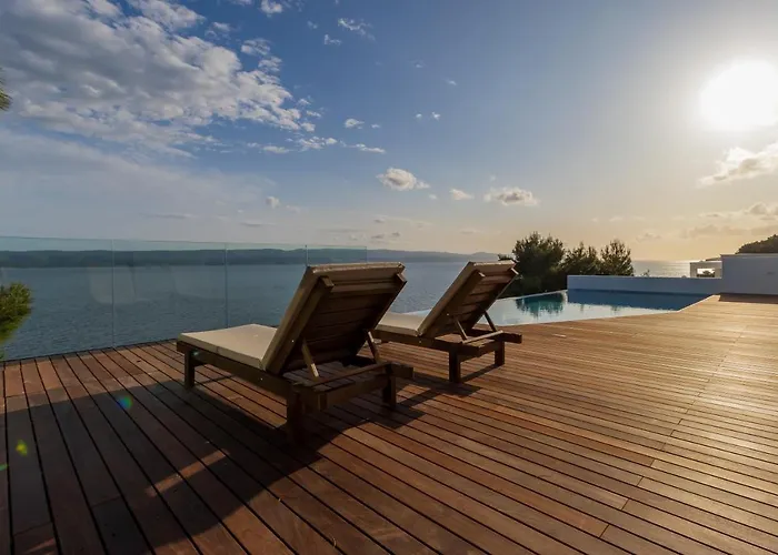 Apartman Luxury Ruzmarina With New Heated Infinity Pool And Lounge Area