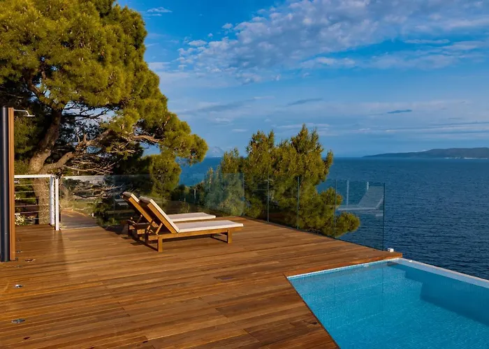 Luxury Ruzmarina With New Heated Infinity Pool And Lounge Area Marusici (Split-Dalmatia)