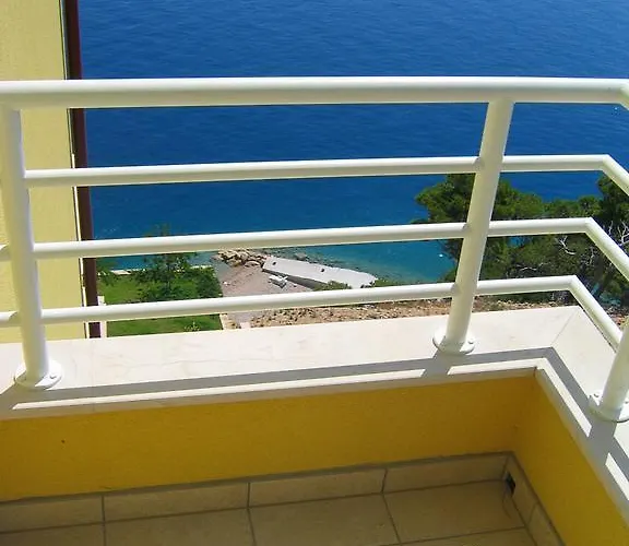 Luxury Ruzmarina With New Heated Infinity Pool And Lounge Area *
