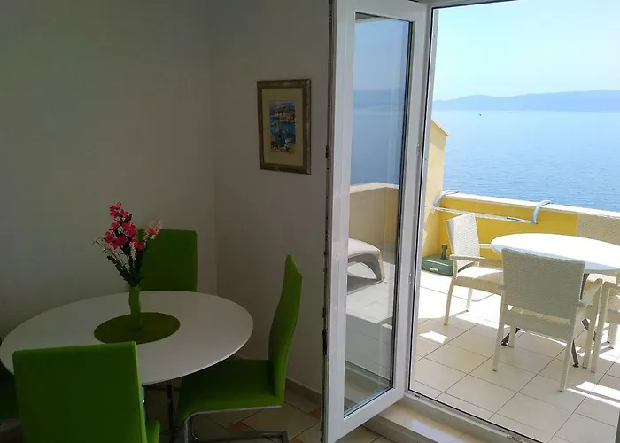 Luxury Ruzmarina With New Heated Infinity Pool And Lounge Area Apartman