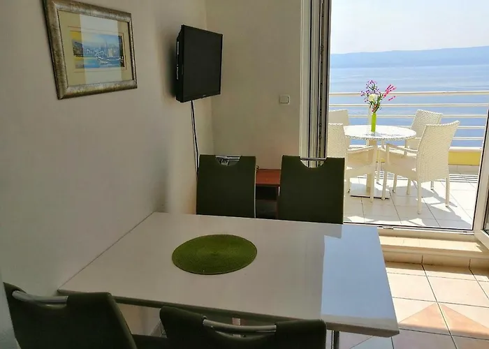 Apartman Luxury Ruzmarina With New Heated Infinity Pool And Lounge Area